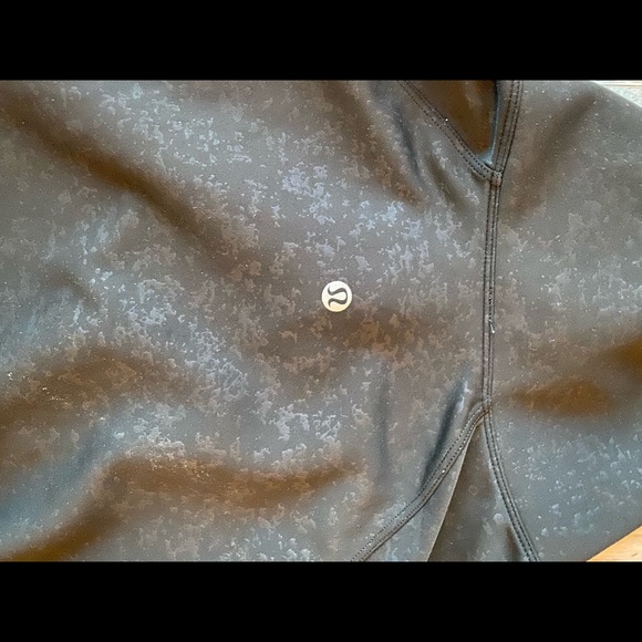 Lululemon Womens RunToReset 1/2 Zip Speckled Embos - Picture 8 of 9